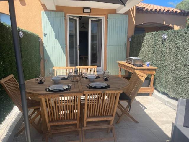 Apartament La Martina Sainte-Maxime Zewnętrze zdjęcie